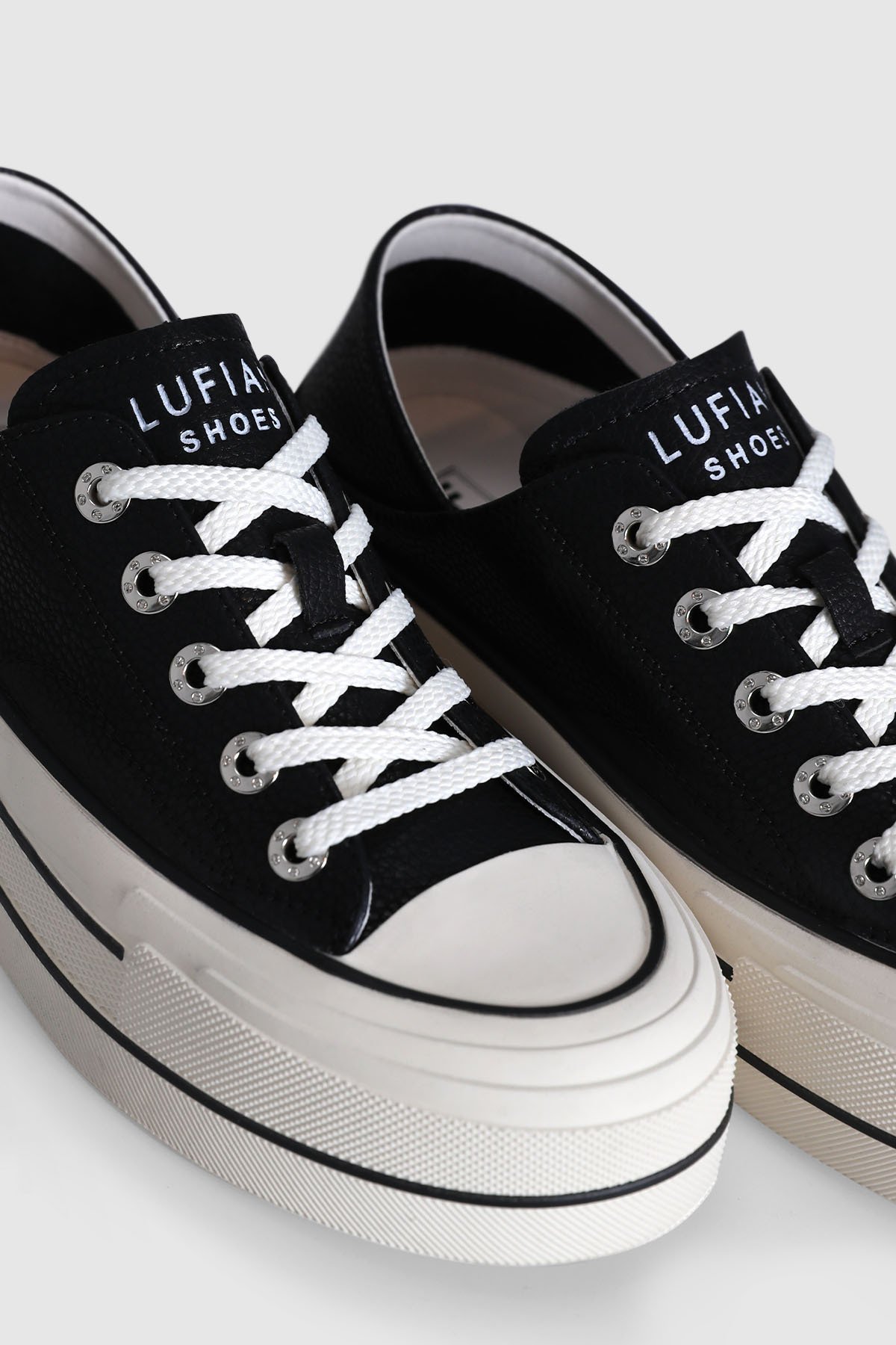 Pamela Women's Sneaker Shoes Black - LUFIAN