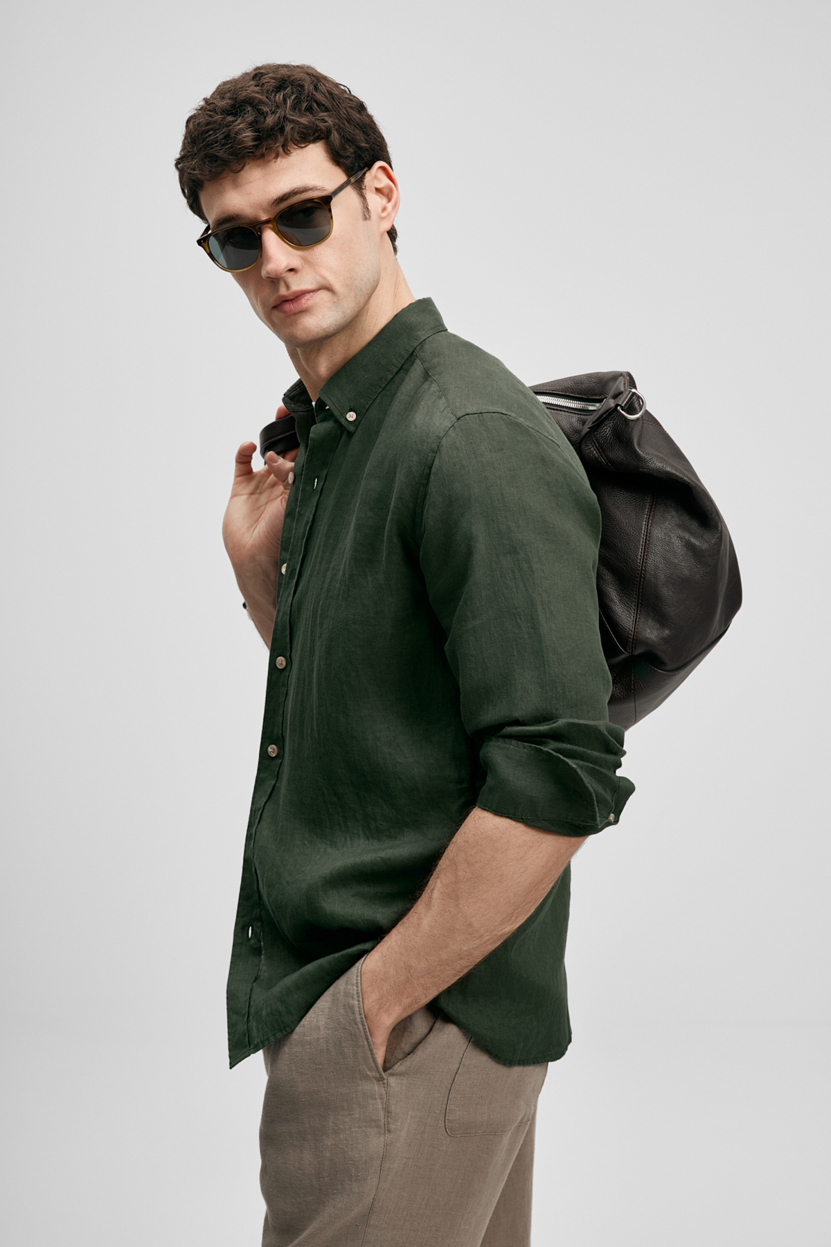 Pitaya Men's Linen Shirt Comfort Fit Dark Green - LUFIAN