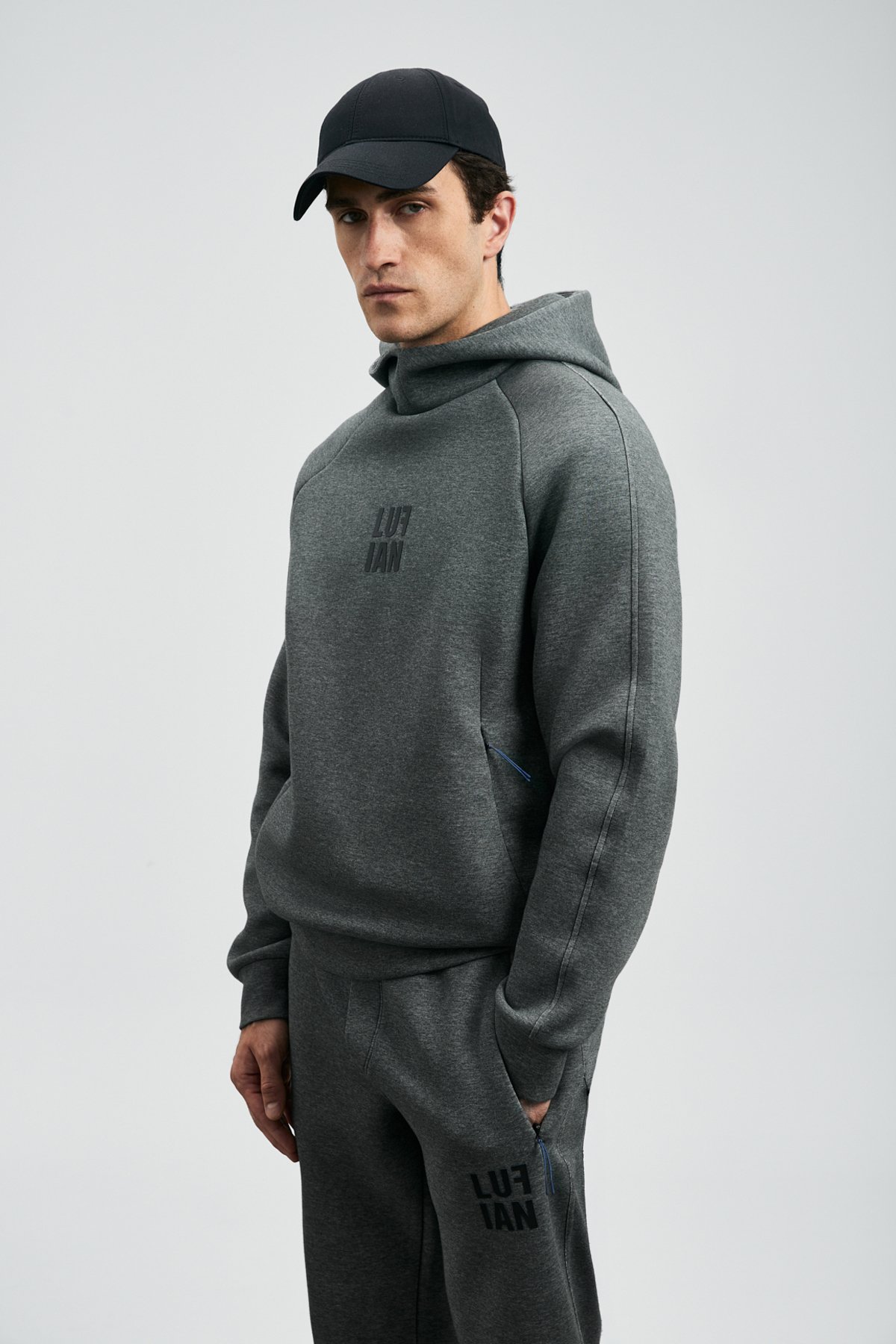 Snow Men's Sweatshirt Anthracite - LUFIAN