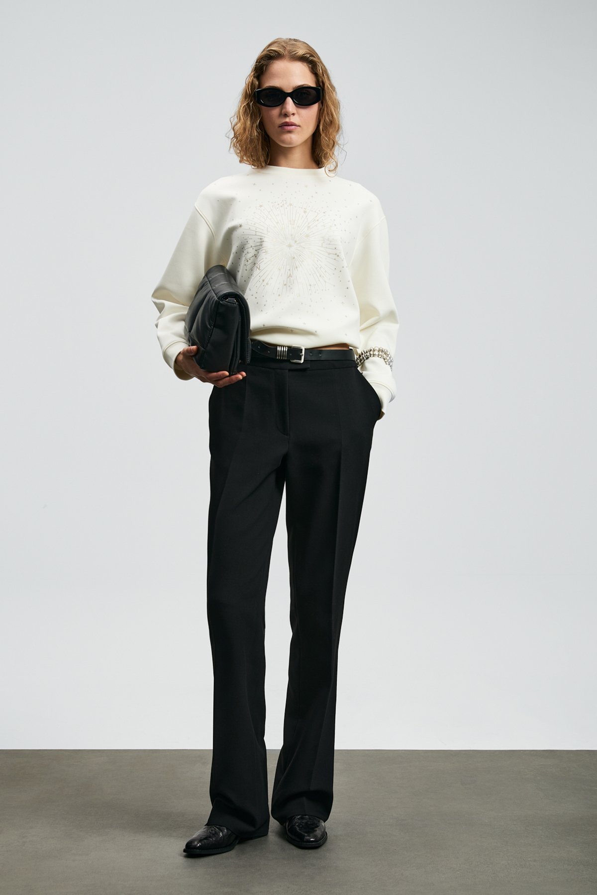 Star Women's Knitted Sweatshirt Off White - LUFIAN