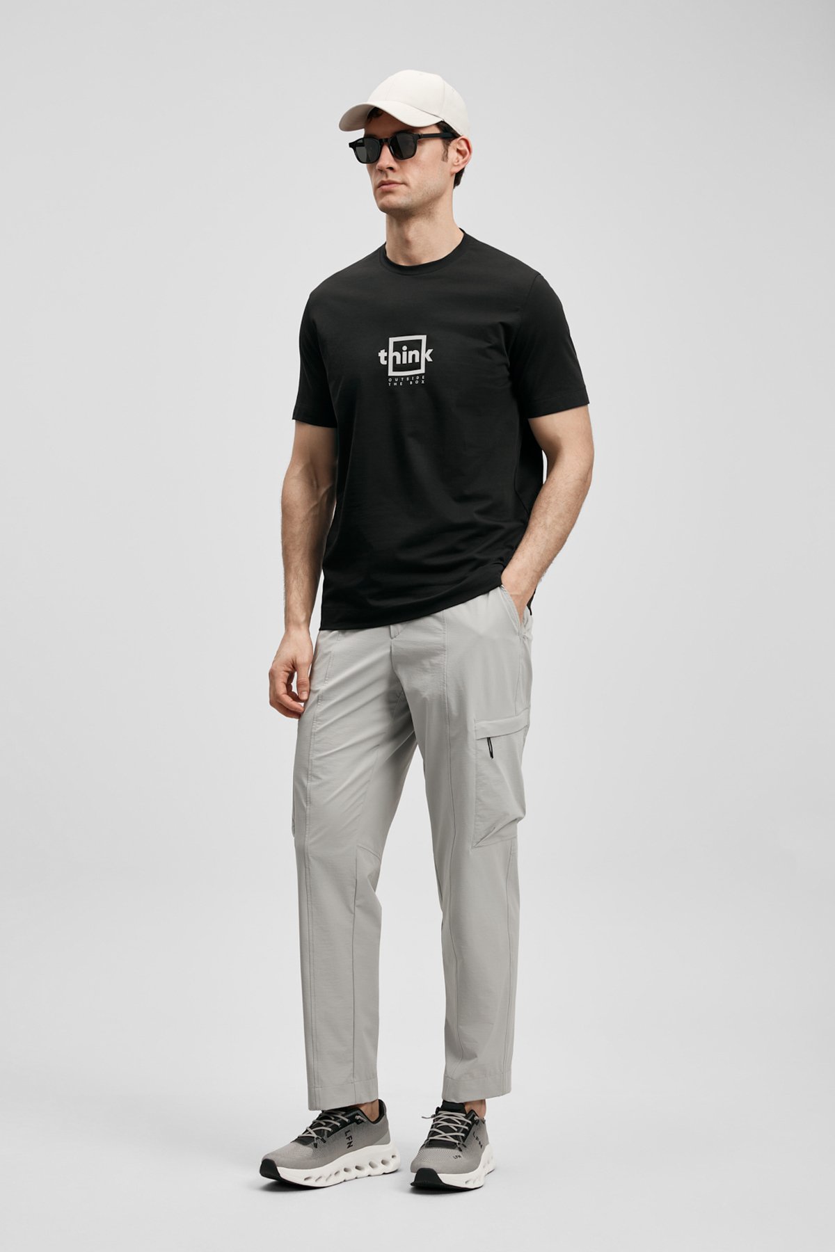 Thınk Modern Graphic T-Shirt Black - LUFIAN