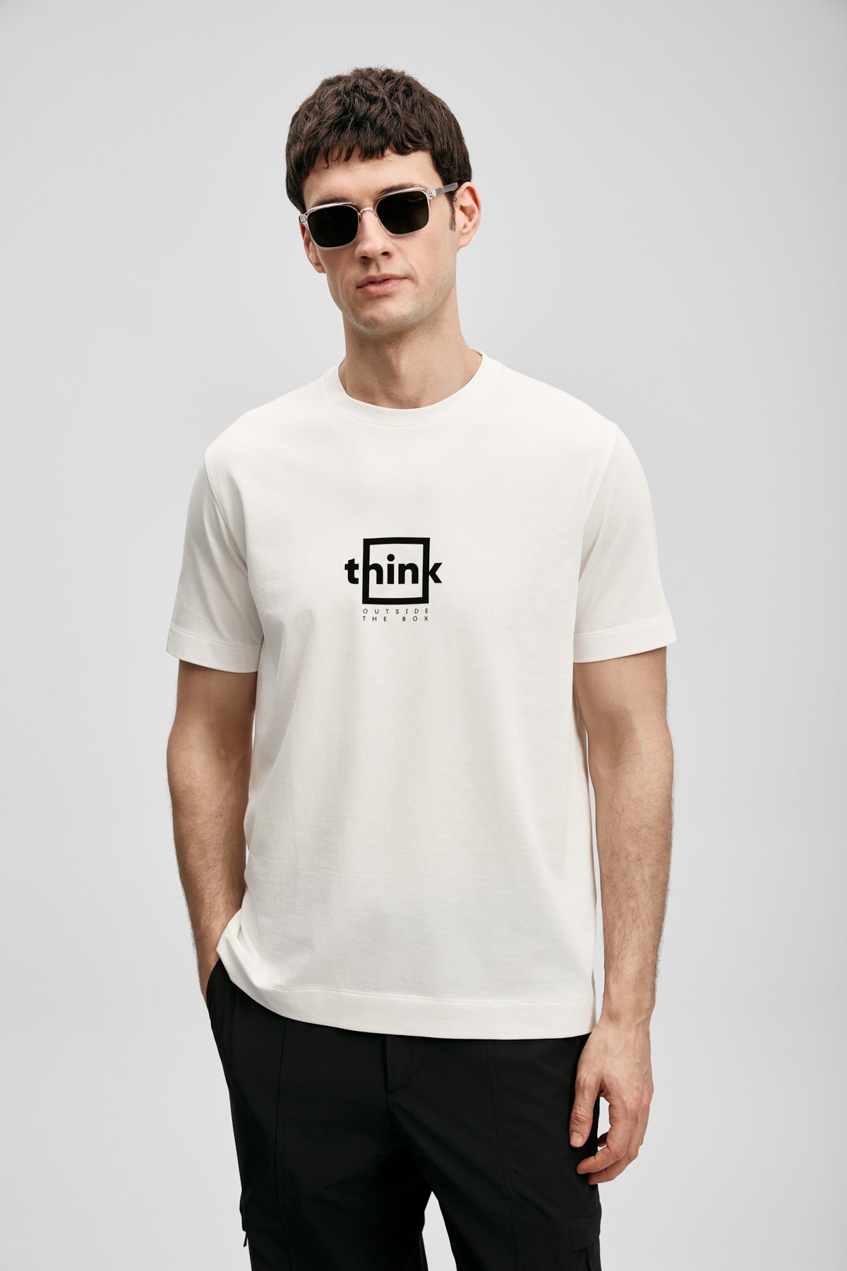 Thınk Modern Graphic T-Shirt Off White - LUFIAN