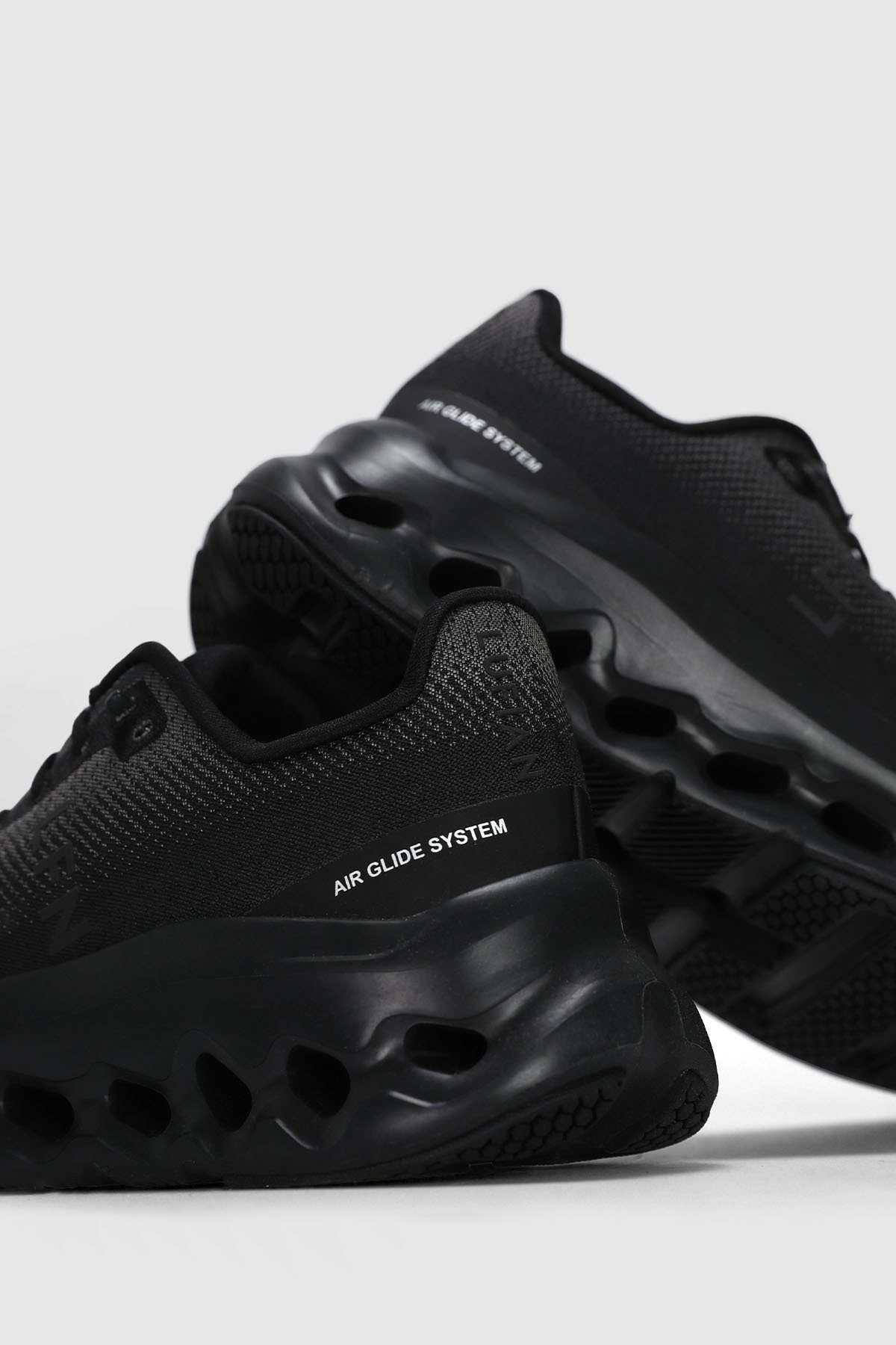 Toryle Women's Sneaker Shoes Black - LUFIAN