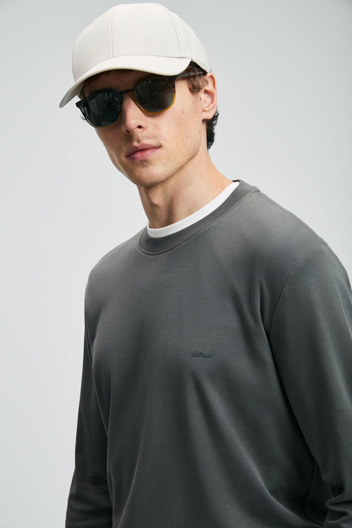 Vıctor Men's Long Sleeve T-Shirt Smoke Green - LUFIAN