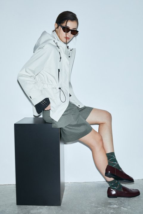 Focus Women's Outerwear Ecru - LUFIAN