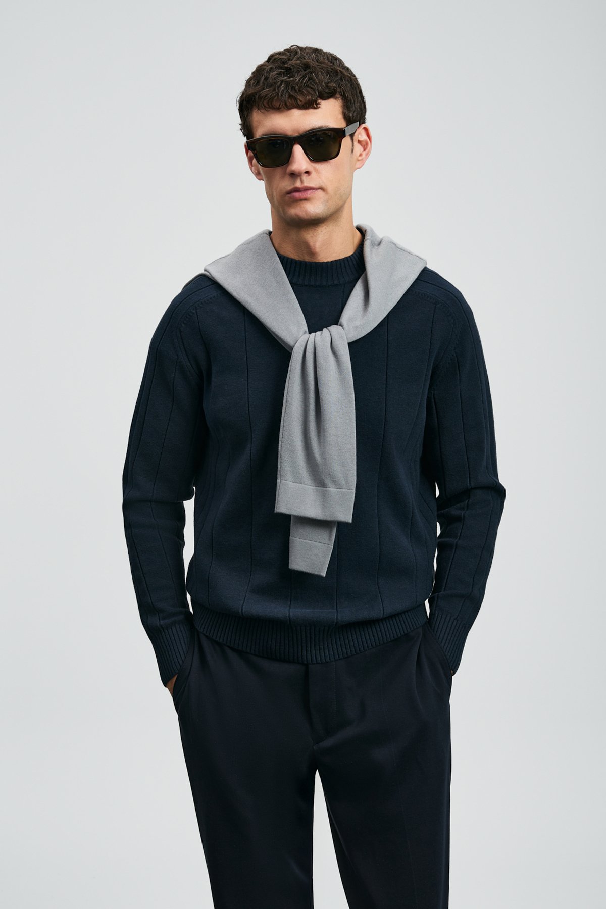 Grand Erkek Kazak Lacivert - Lufian