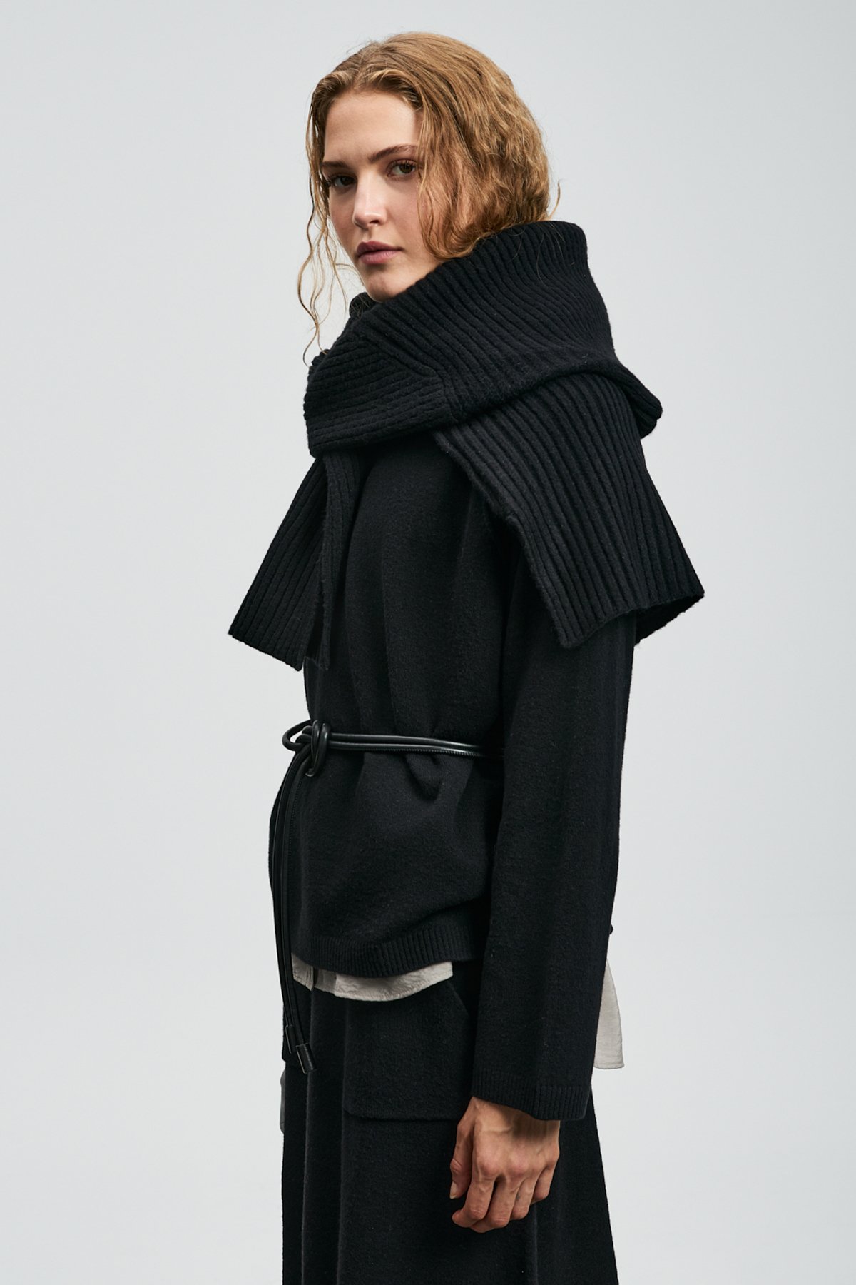 Holly Kadın Kazak Siyah - Lufian