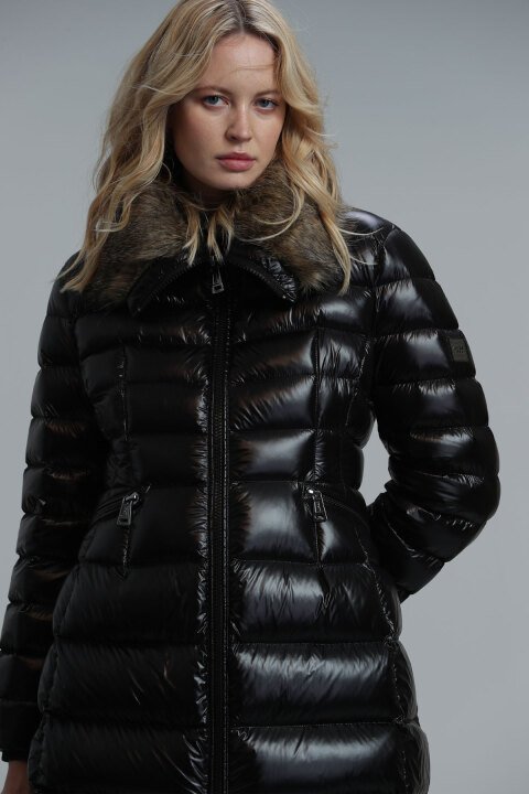 Image Kaz Tüyü Kadın Mont Siyah - Lufian