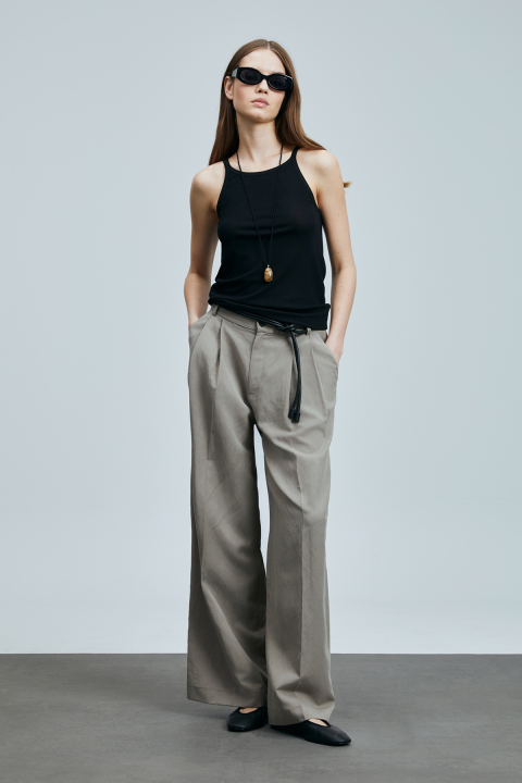 Isla Kadın Kolsuz T- Shırt Siyah - Lufian (1)