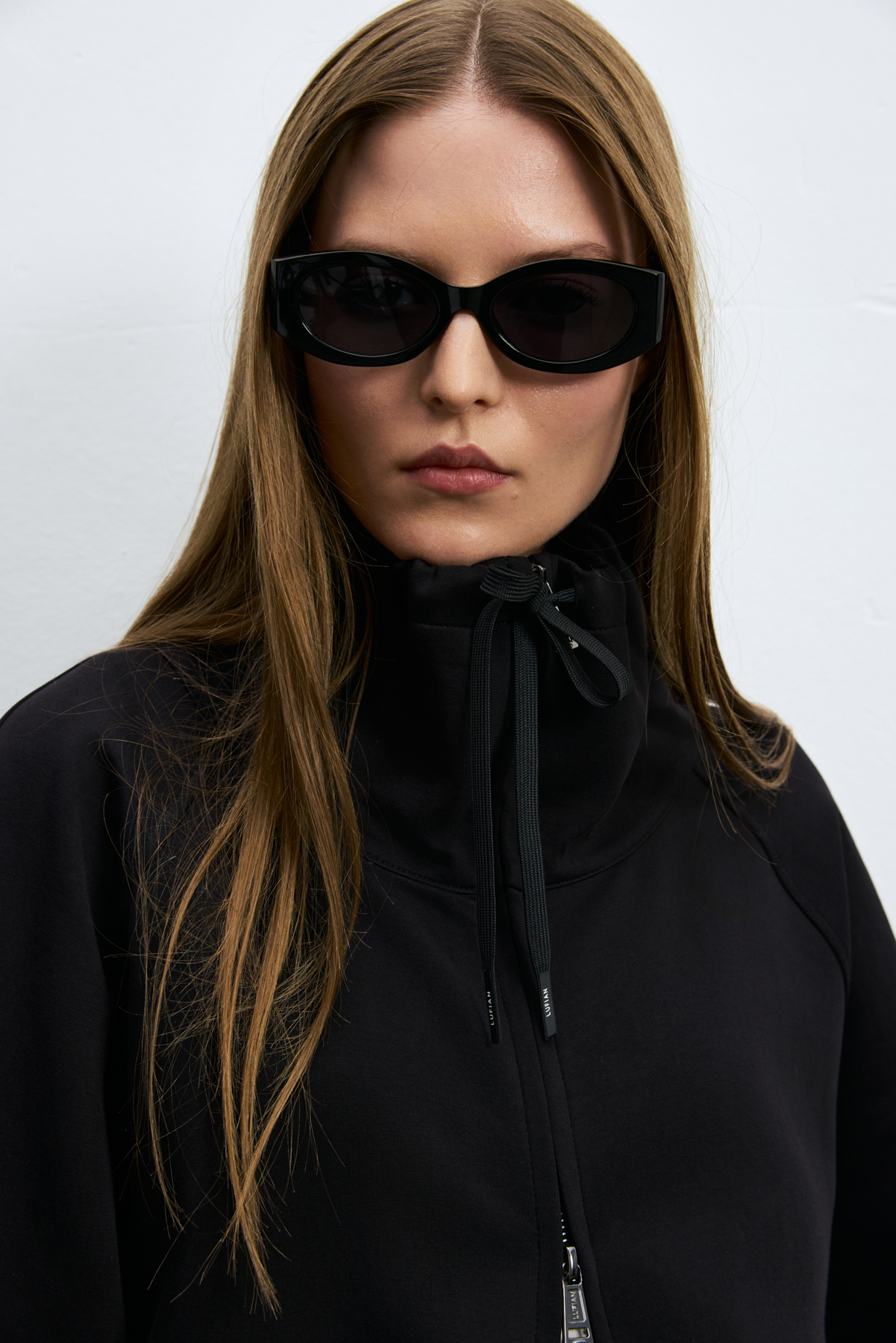 Knitted Woman Tracksuit Black - LUFIAN