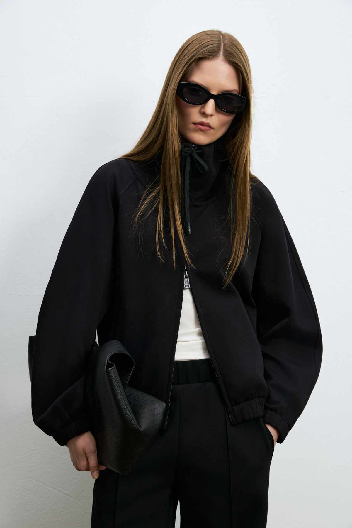 Knitted Woman Tracksuit Black - LUFIAN