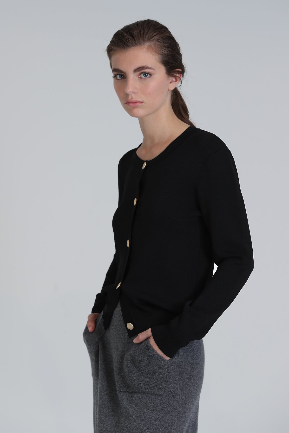 Leeds Women's Cardigan Black - LUFIAN