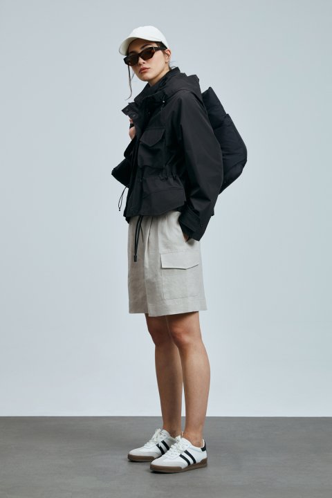 Level Women's Outerwear Black - LUFIAN