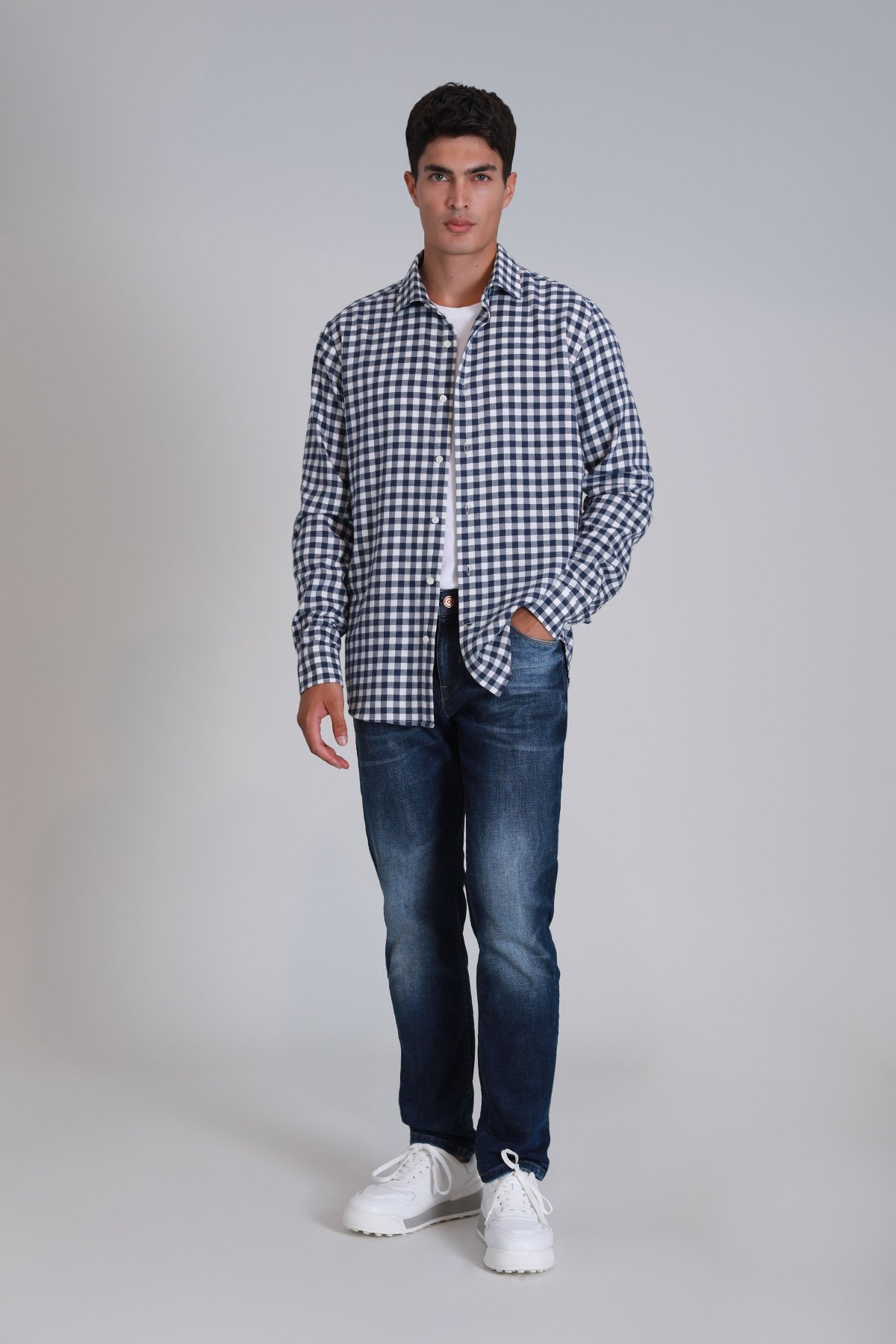 Madrid Erkek Basic Gömlek Slim Fit Lacivert - Lufian (1)