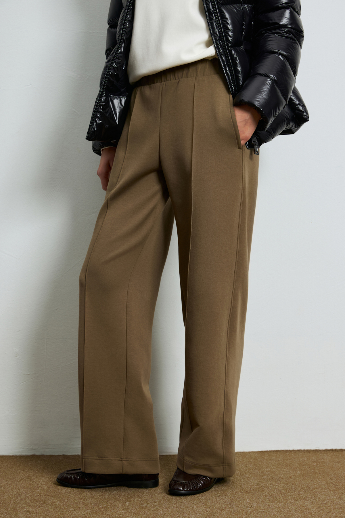 Knitted Woman Tracksuit Camel - LUFIAN (1)