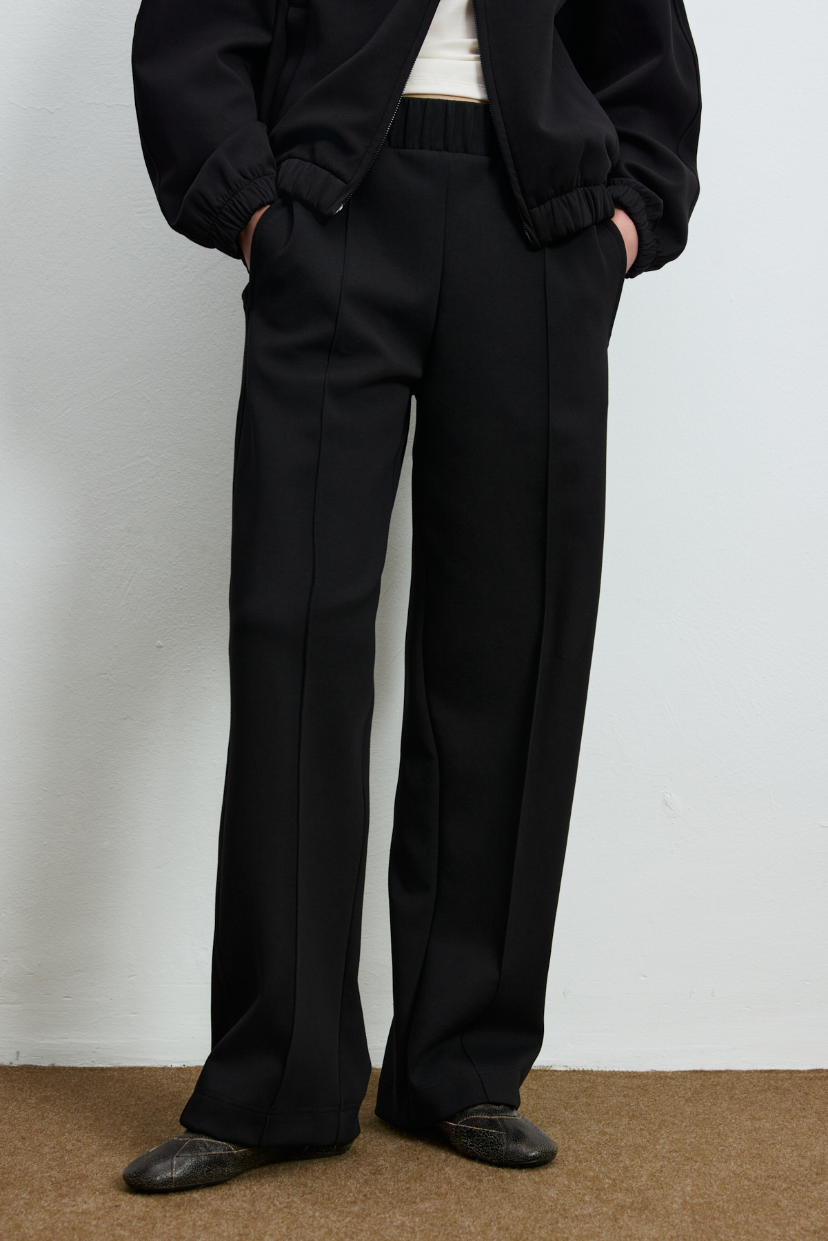 Knitted Woman Tracksuit Black - LUFIAN (1)