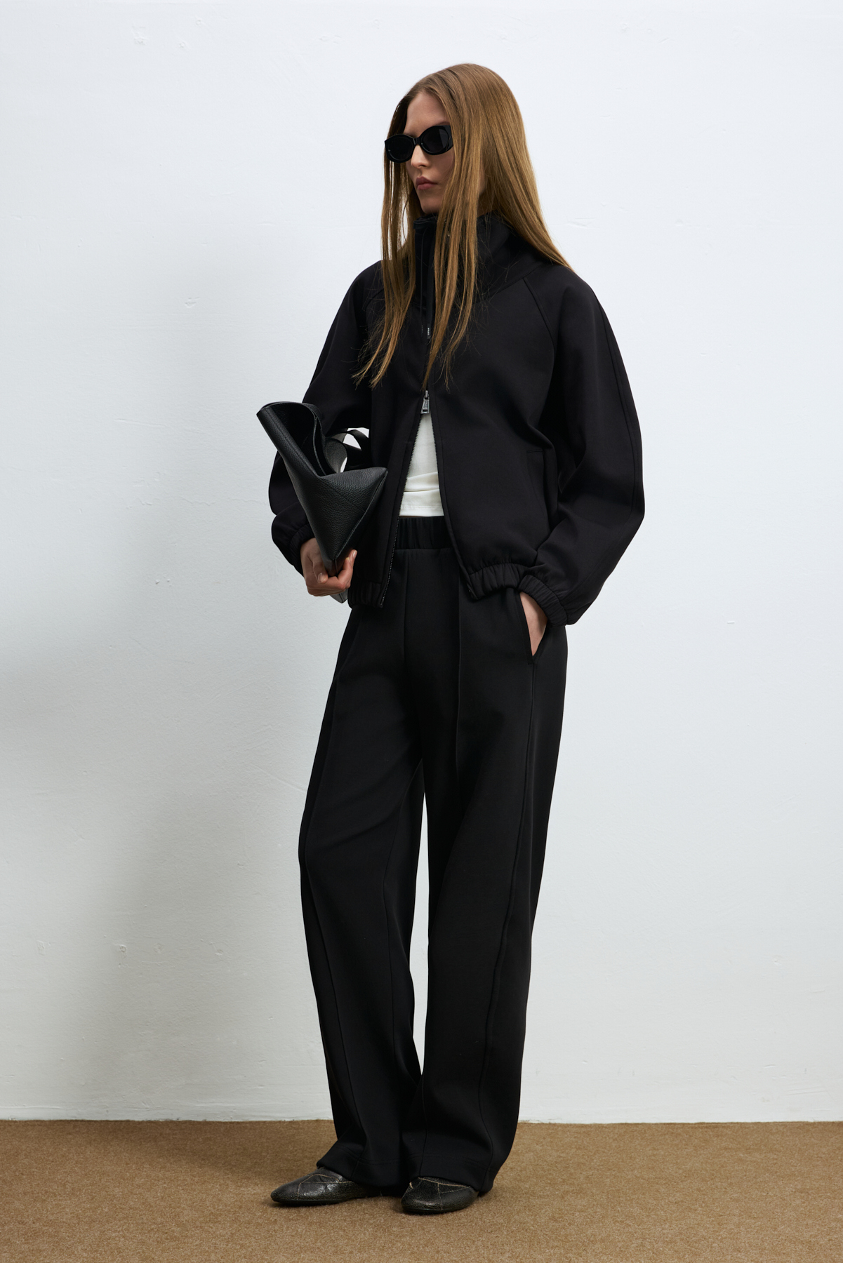 Knitted Woman Tracksuit Black - LUFIAN