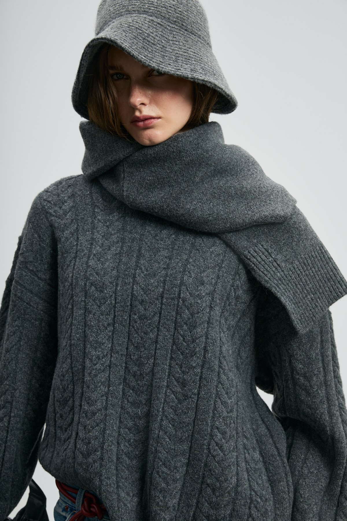 Mıra Kadın Kazak Antrasit - Lufian (1)