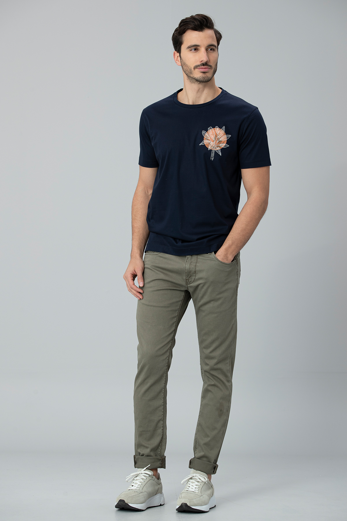 Ofil Modern Grafik T- Shirt Lacivert