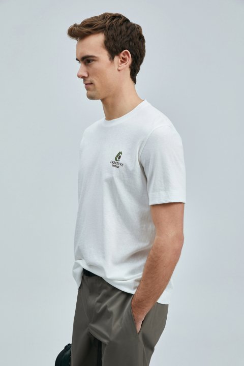 Olıvıa Modern Graphic T-Shirt Off White - LUFIAN