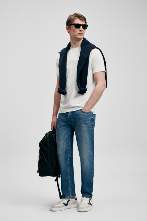 Oscar Modern Graphic T-Shirt Off White - Lufian (1)