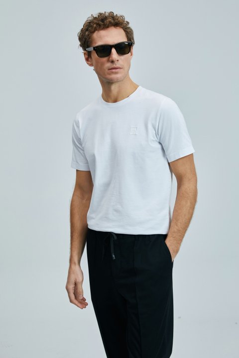 Pablo Modern Grafik T- Shirt Beyaz - Lufian