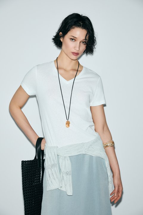 Perses Women's T-Shirt Off White - Lufian