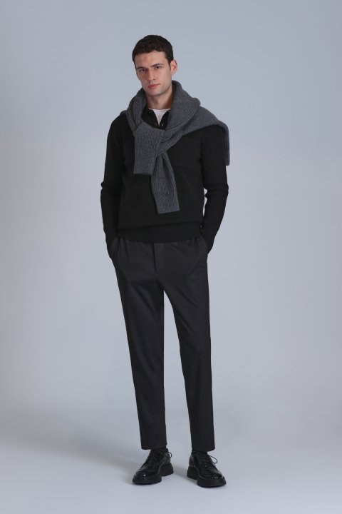 Rıver Erkek Kazak Siyah - Lufian