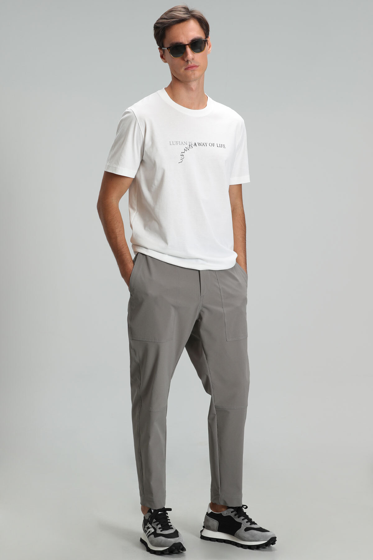 Stewart Modern Grafik T- Shirt Kırık Beyaz