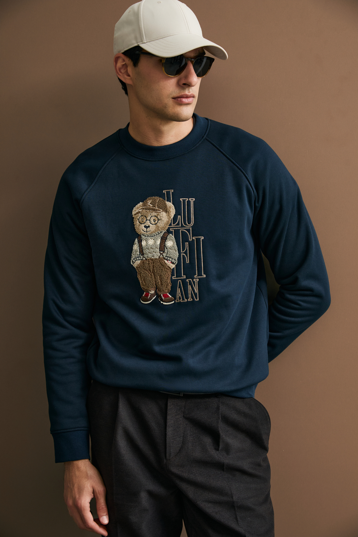 Male Sweatshirt Navy - LUFIAN