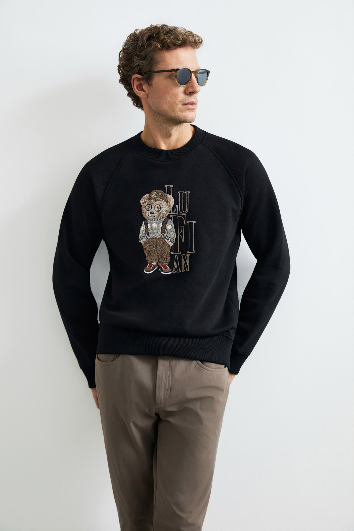 Male Sweatshirt Black - LUFIAN
