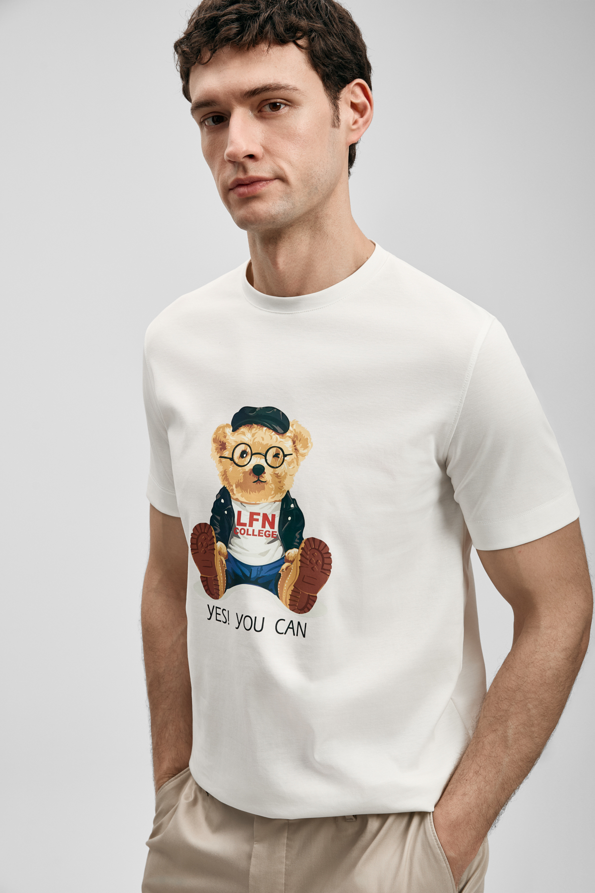 Teddy Modern Grafik Tişört Kırık Beyaz - Lufian