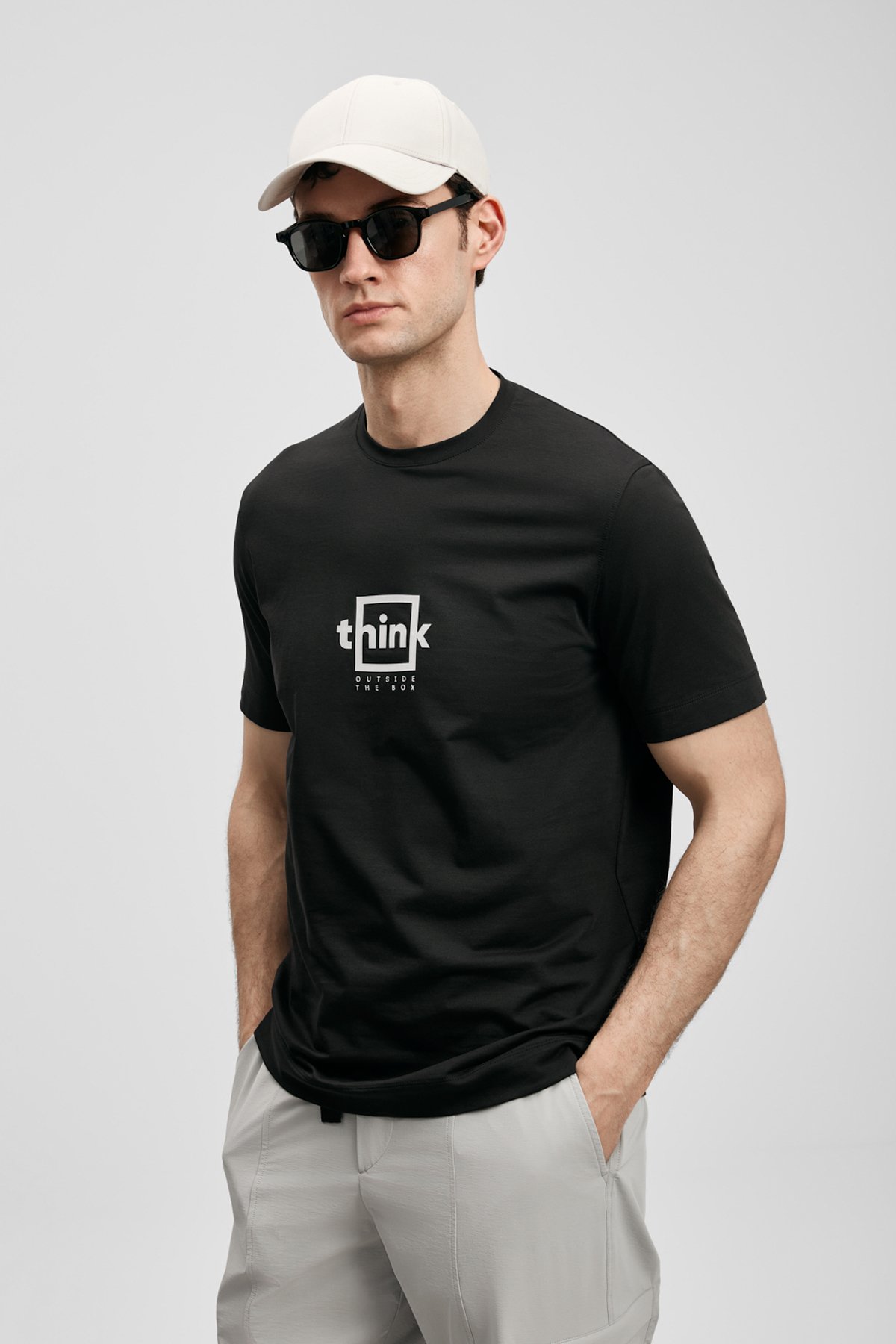 Thınk Modern Grafik T- Shirt Siyah - Lufian (1)