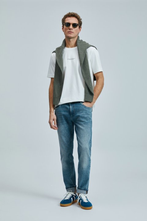 Valor Modern Grafik T- Shirt Kırık Beyaz - Lufian