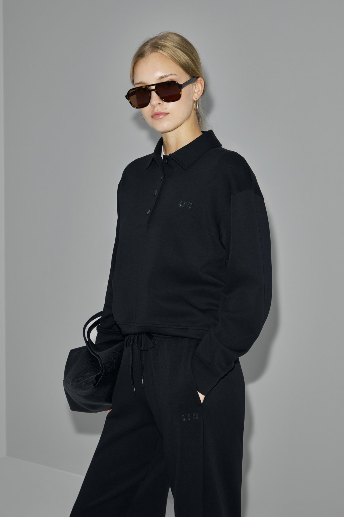 Woman Knitting Sweatsh Black - LUFIAN