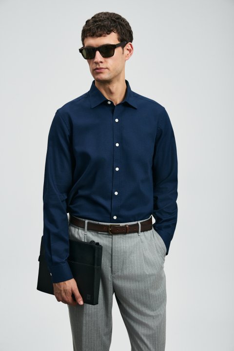Veran Men's Basic Shirt Regular Fit Navy Blue - LUFIAN