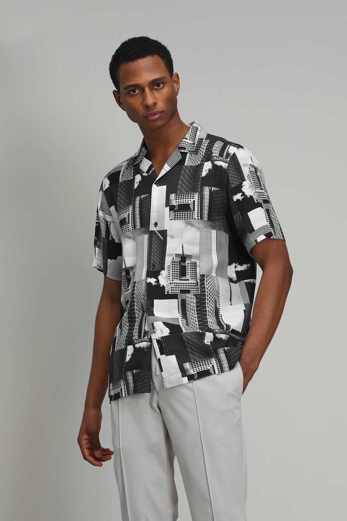 Veron Erkek Smart Gömlek Resort Fıt Siyah - Lufian